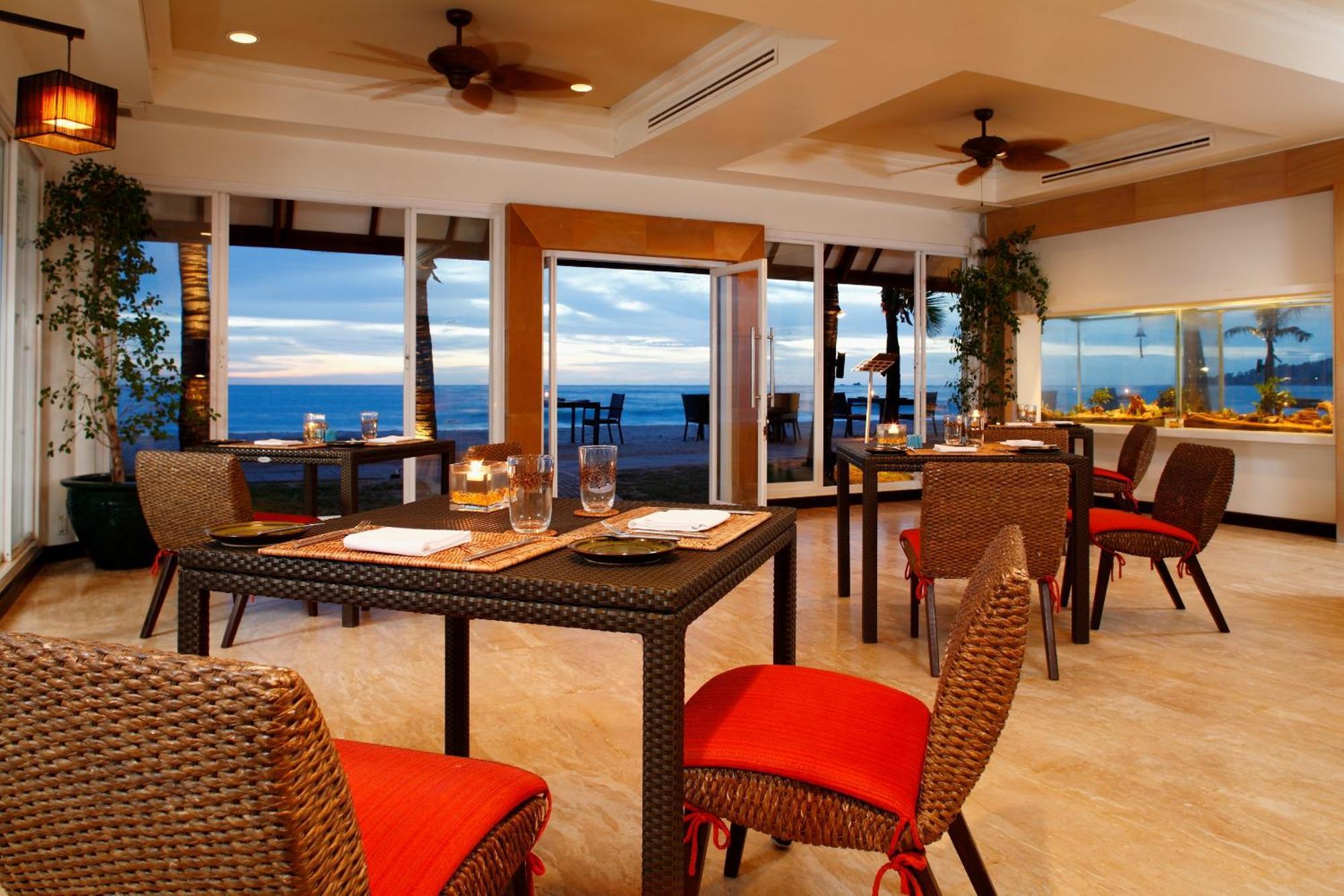 Dusit Thani Laguna Phuket Bãi biển Bang Tao Ngoại thất bức ảnh The Beach Club